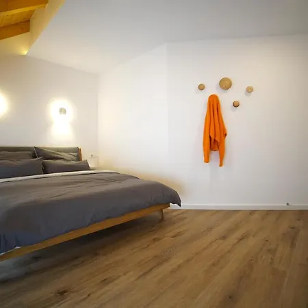 Laas אוברוויזנטל